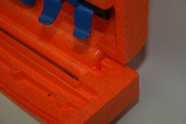 HSV the particle foam engineers, engineering, productie van oogspoelunits